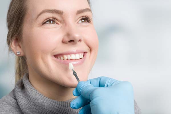 Can Dental Veneers Cover Imperfections On Teeth?